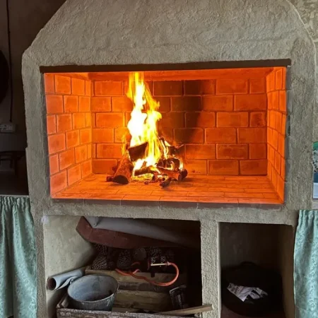 villa palillo- chimenea en funcionamiento